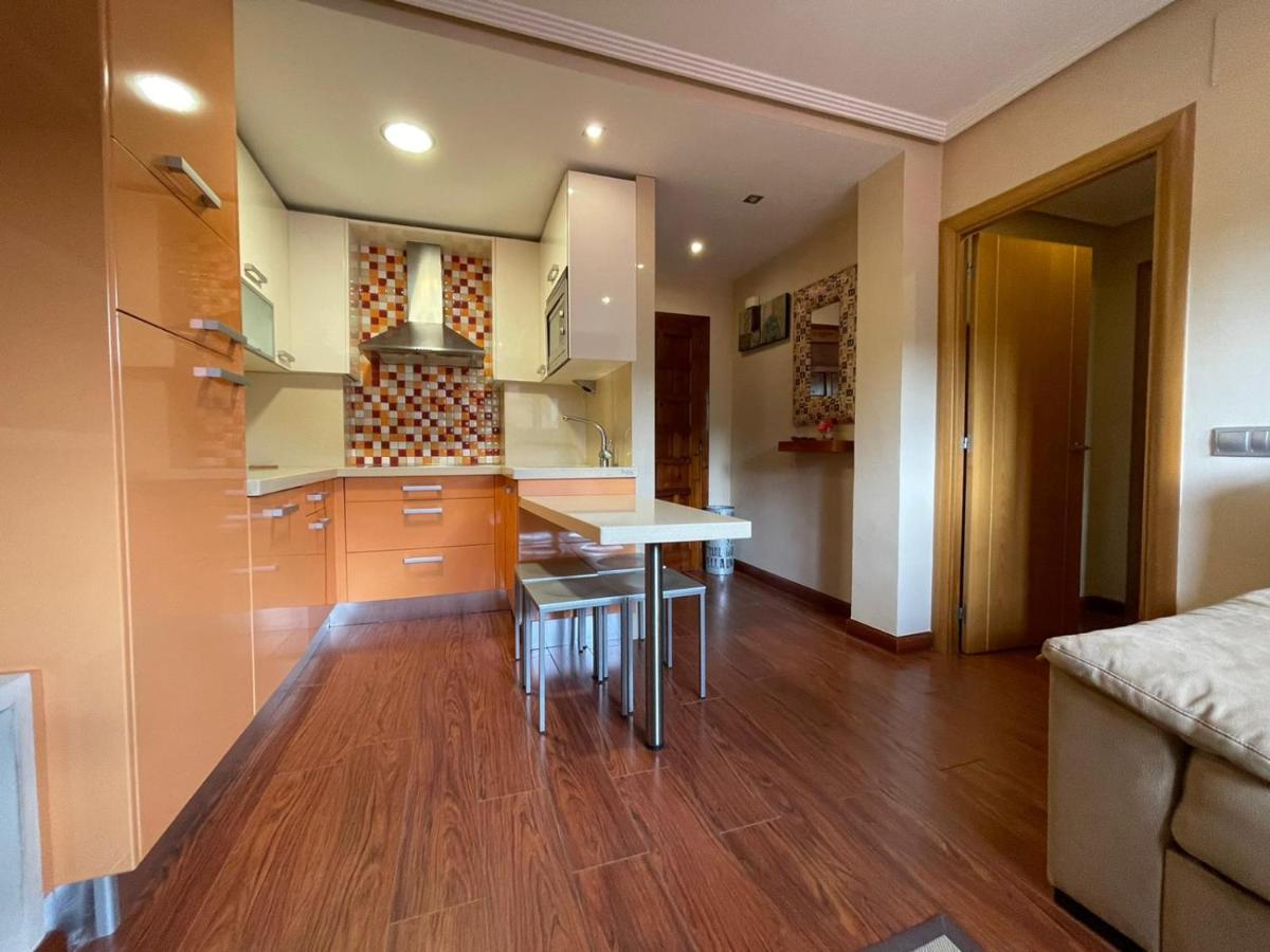 Apartamento Centro De Llanesアパートメント エクステリア 写真